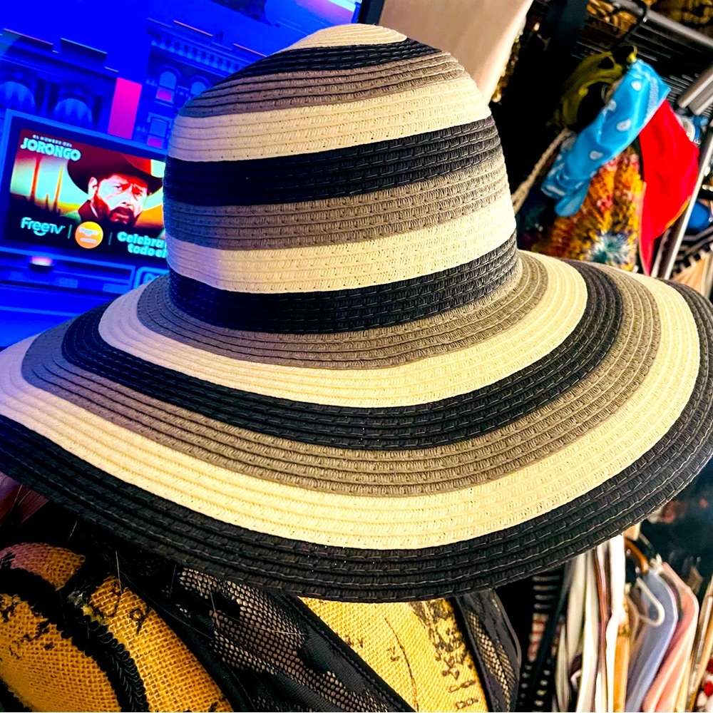 Nordstrom stripped hat